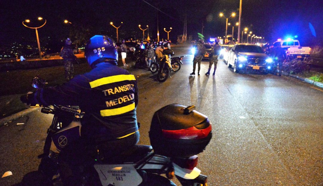 Operativos contra pique ilegales e Medellín: Operativos contra los piques ilegales en Medellín