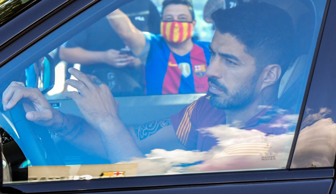 Suárez Barcelona Atlético: Barcelona y Luis Suárez ya tendrían un acuerdo para la salida del uruguayo