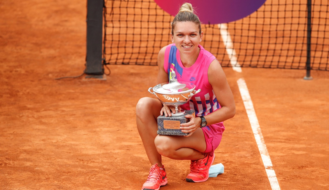 Halep campeona Masters Roma: Simona Halep, campeona del Masters de Roma tras retiro de Karolina Pliskova