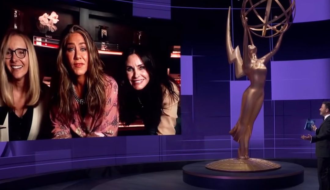 Reunión Friends: Actrices de Friends se reúnen en los Emmy: "Vivimos juntas desde 1994"