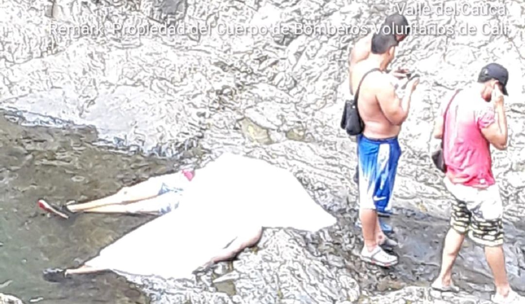Ahogados en el río Cali: Dos jóvenes pierden la vida mientras nadaban en un charco del río Cali