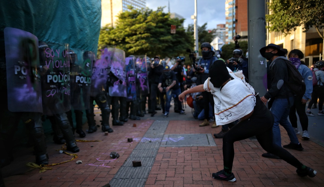 Vandalismo CAI: ELN reconoce participación en desmanes contra CAI de la Policía