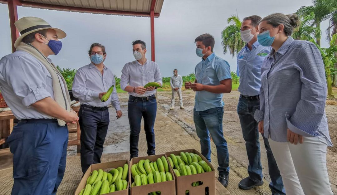 ministerio de agricultura ruralidad pacto rodolfo zea navarro monteria: MinAgricultura y Alcaldía firman pacto por la ruralidad de Montería