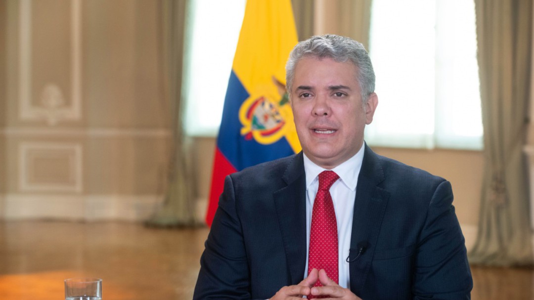 "El que las hace, se las imagina": Duque a Santos.