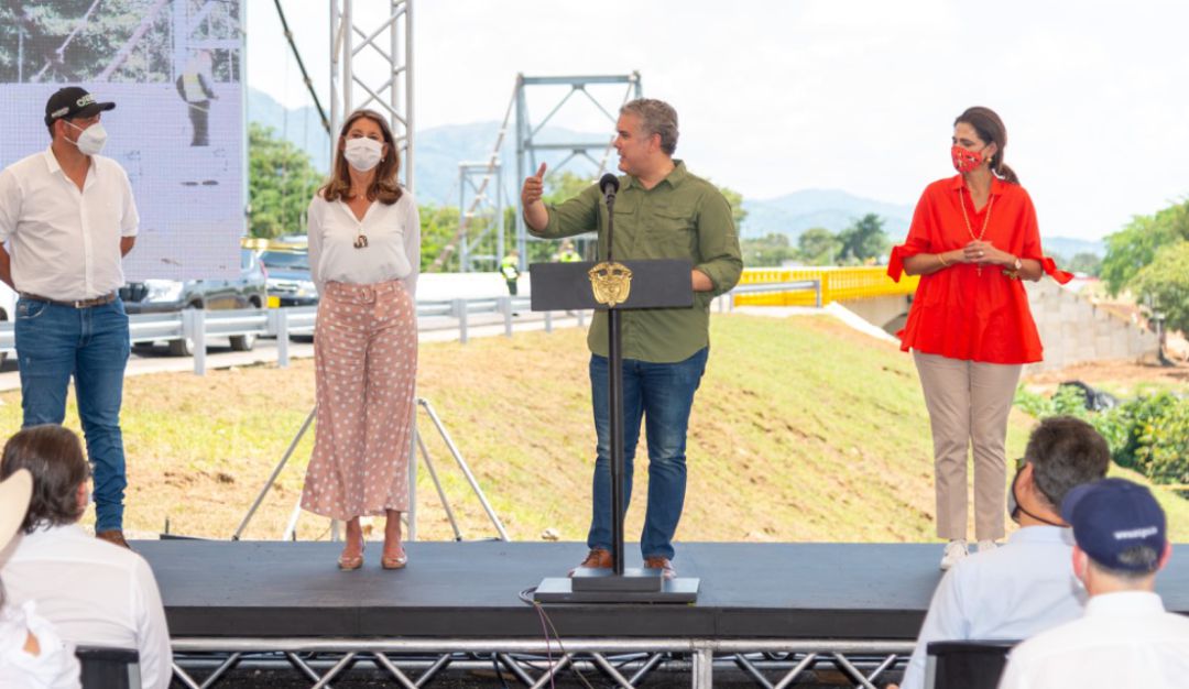 BOGOTÁ, 18 de septiembre de 2020. El presidente Iván Duque en la entrega del puente Charte Villavicencio -Yopal (Externos - Colprensa)