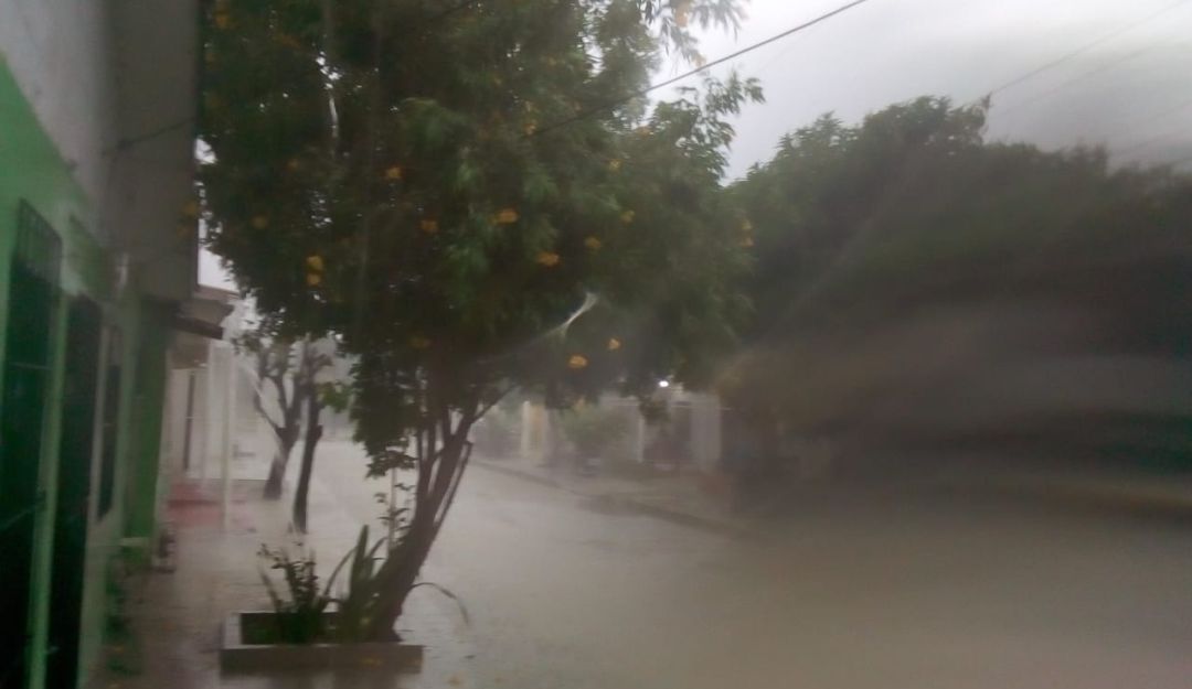 Alerta en la Costa por paso de ondas tropicales: Alerta en la Costa por paso de tres ondas tropicales
