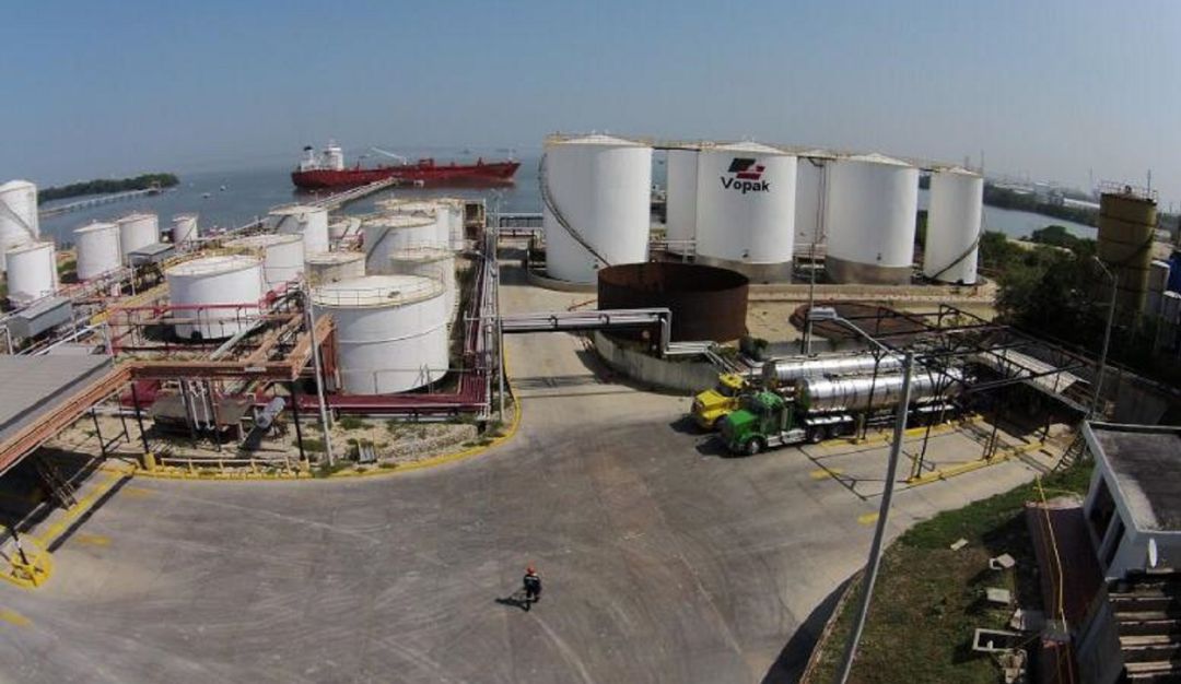 Almacenamiento mercancías peligrosas en Cartagena: Inspeccionan almacenamiento de mercancías peligrosas en Cartagena