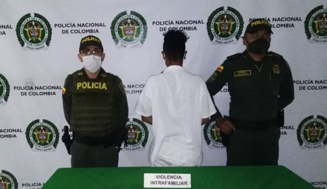 Noticias Manizales: Cárcel para hombre que golpeó a su expareja en todo el cuerpo