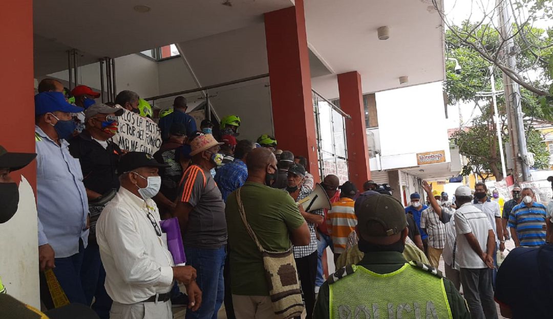 Empresas Públicas Municipales en Cartagena: Extrabajadores de las Empresas Públicas en Cartagena reclaman pagos