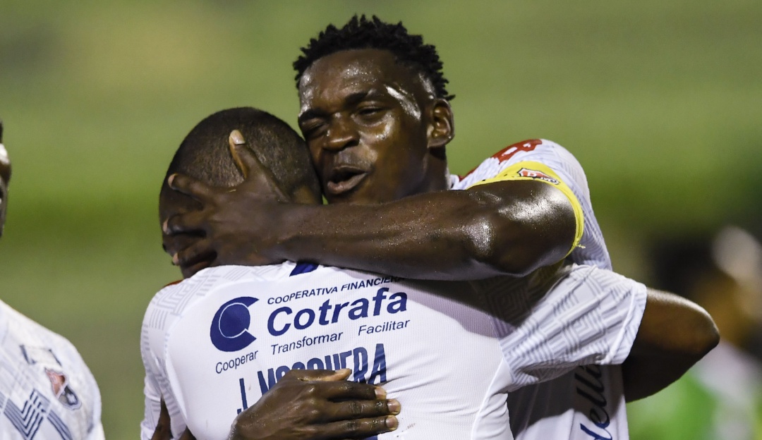 Medellín Caracas Libertadores: Medellín sumó su primera victoria en Copa y complicó el camino de Caracas