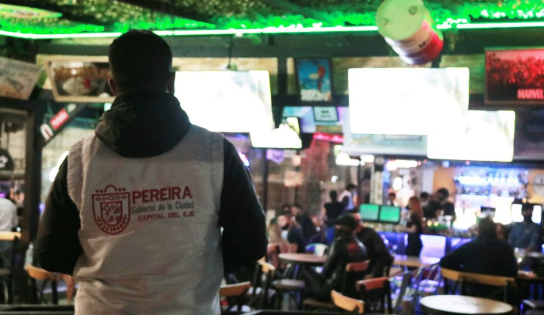Establecimientos que no cumplen medidas en Pereira: Un bar y una cancha fueron cerrados en Pereira por incumplir protocolos