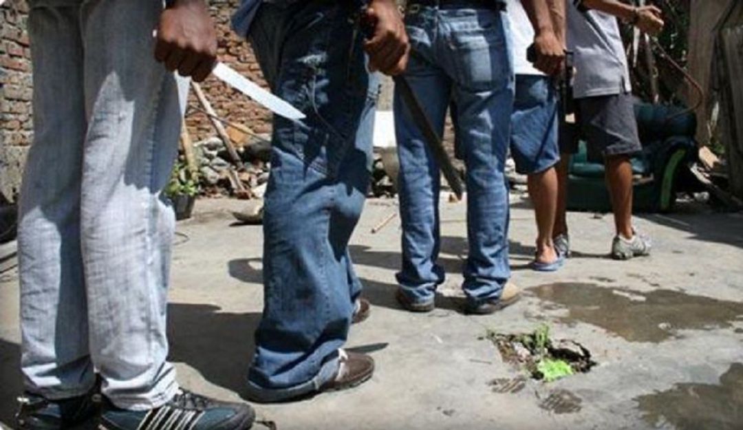 ENFRENTAMIENTOS DE PANDILLAS EN BARRANQULLA: Menor gravemente herido en un enfrentamiento de pandillas en Barranquilla