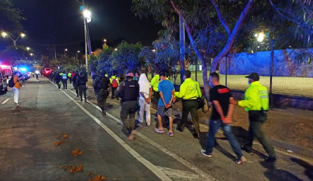 Golpe contra el microtráfico: Un profesor entre las 30 capturas de microtráficantes en nororiente de Cali