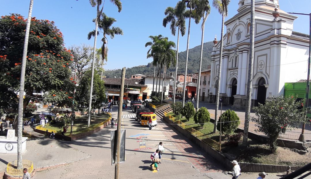 Con tutals pretenden que EPM responda a comerciantes de Ituango: Tutelatón de gremios en Ituango contra EPM por afectaciones de Hidroituango