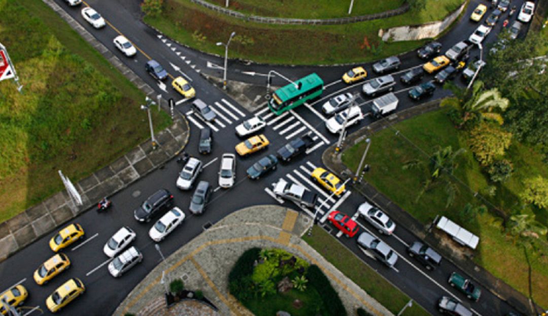 Buscan modificar el pico y placa en Valle de Aburrá: El Área Metropolitana propone un pico y placa vehicular de un solo dígito