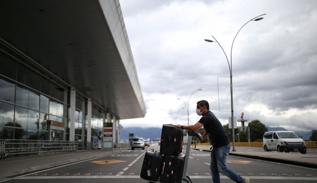 Aeropuerto el Dorado protocolos: El Dorado estrena sala VIP con todos los protocolos de bioseguridad