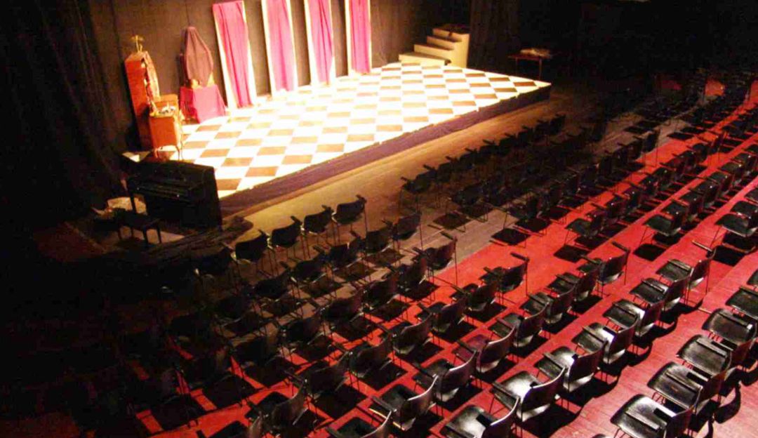 Teatros de Medellín: Luego de siete meses, se abre el telón del Pequeño Teatro