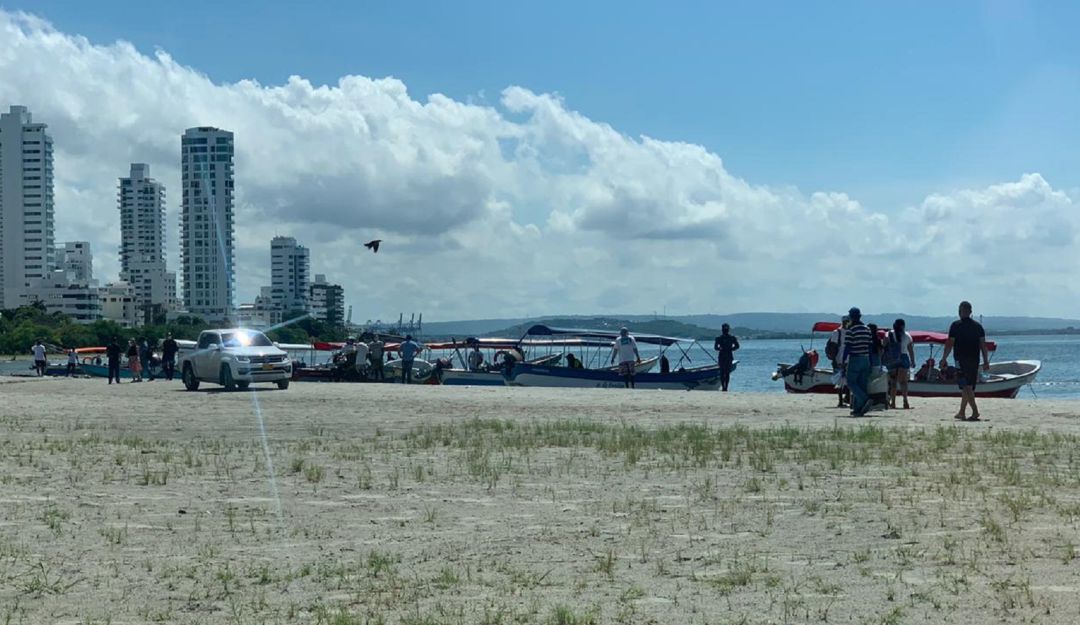Transporte marítimo de turistas en Cartagena: En Cartagena turistas siguen embarcando desde Castillogrande