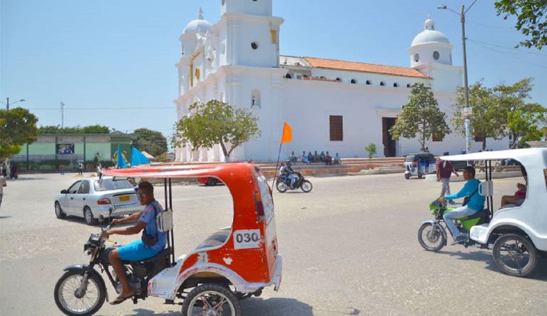 Mujer agredida atlantico: Mujer se lanzó de motocarro en marcha en Santo Tomás