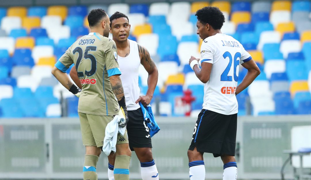 Napoli Atalanta: Napoli de Ospina goleó 4-1 al Atalanta de Zapata, Muriel y Mojica