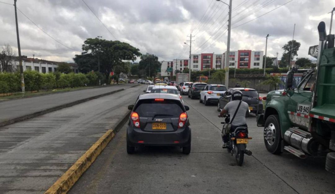 Movilidad en Pereira está afectada por la intersección de Corales: Trancones en intersección de Corales en Pereira no terminarán pronto