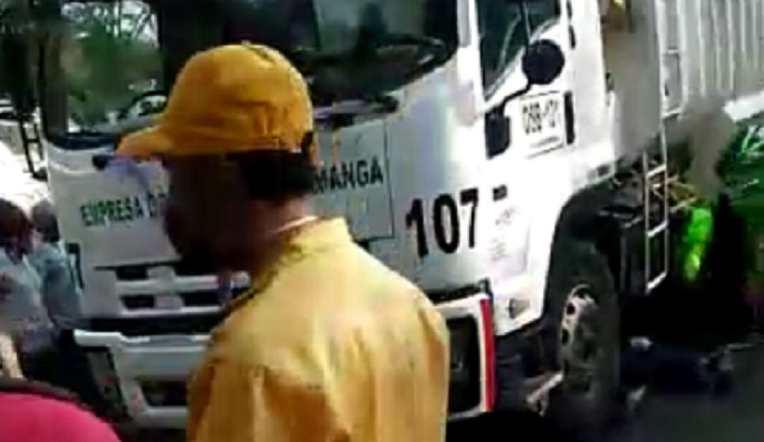 ACCIDENTES DE T RANSITO BUCARAMANGA MUERTOS CICLSITA MOTOCICLISTA: Ciclista murió de forma trágica