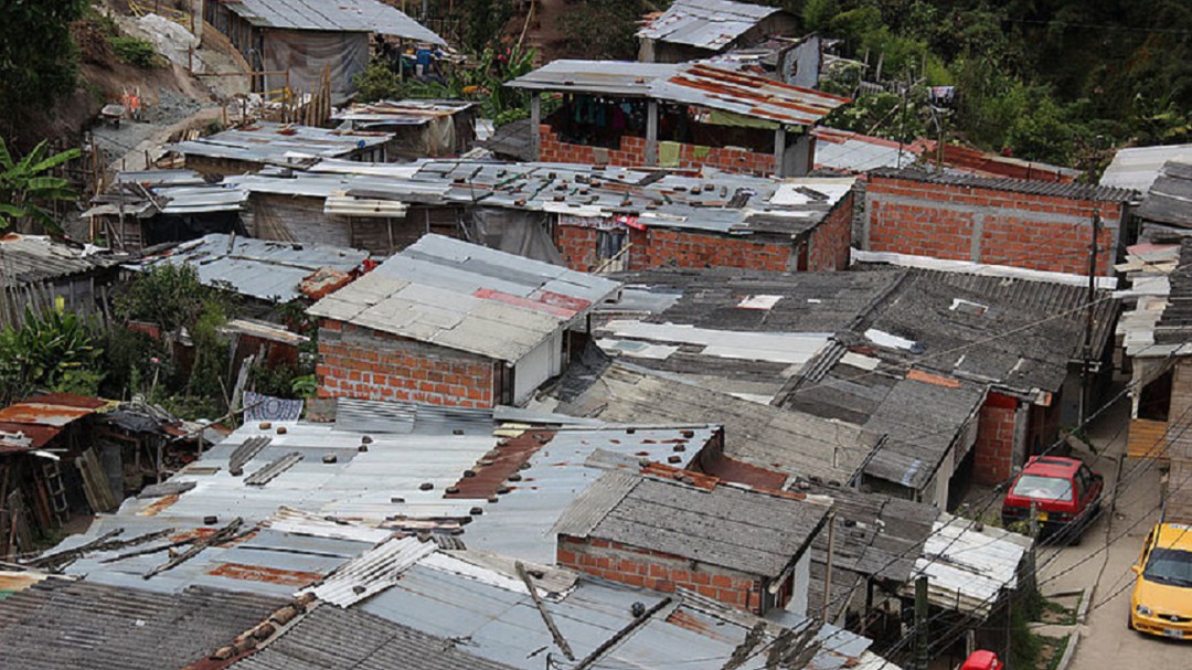 Barrio Chachafruto empieza su camino de legalización predial
