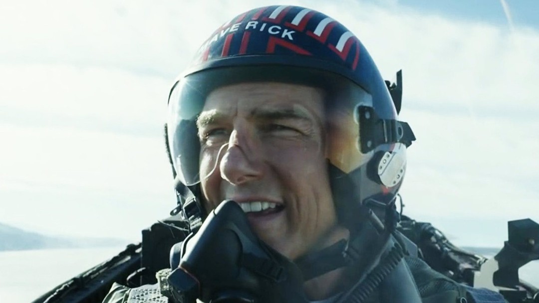 Tom Cruise recibió certificado de aviación naval honorífico por Top Gun