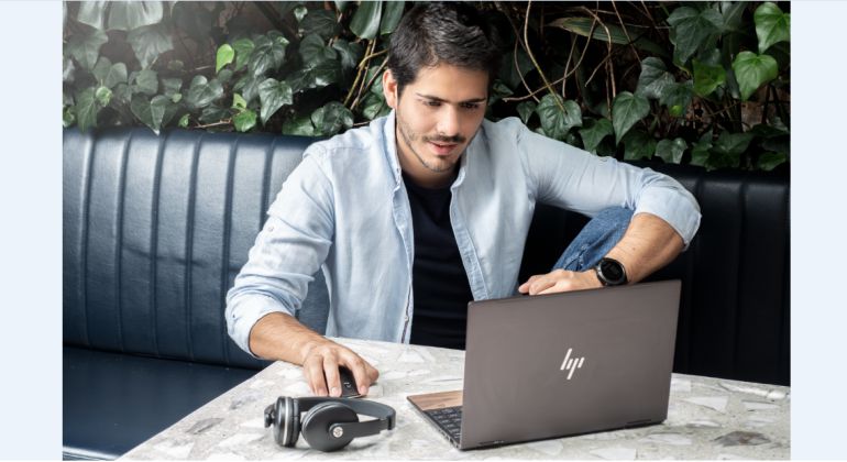 La nueva HP Laptop: Trabaja desde donde quieras y empodera tu vida con la nueva HP ENVY Laptop