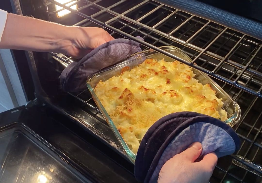 Molde de tornillos con atún y brocoli gratinados