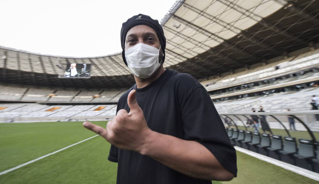 Ronaldinho positivo coronavirus: Ronaldinho Gaúcho, positivo por coronavirus