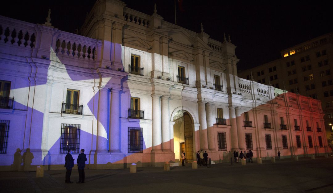 Nueva constitución: Chile aprueba con una aplastante mayoría redactar una nueva Constitución