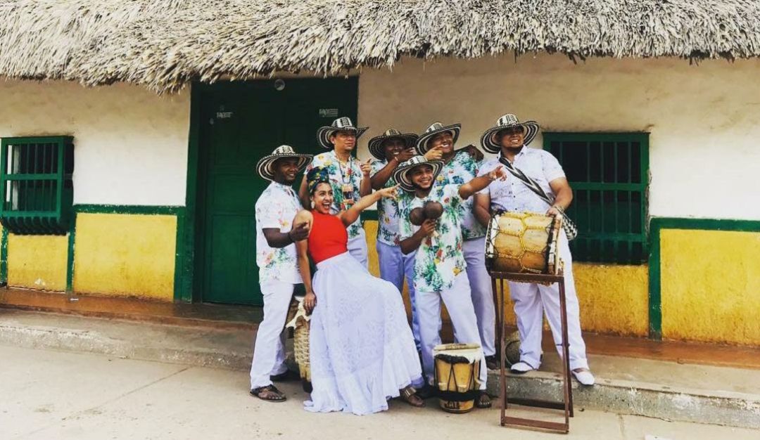 Gaiteros de Pueblo Santo: Historias cantadas de Pueblo Santo