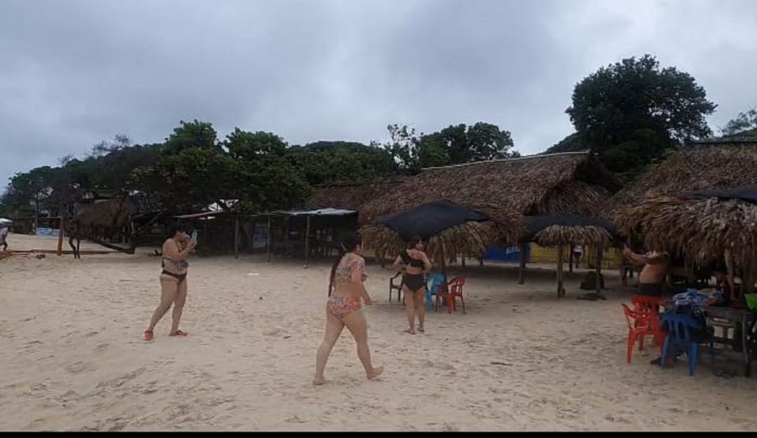 Playas no autorizadas en Cartagena: Bañistas siguen ingresando a playas no autorizadas en Cartagena
