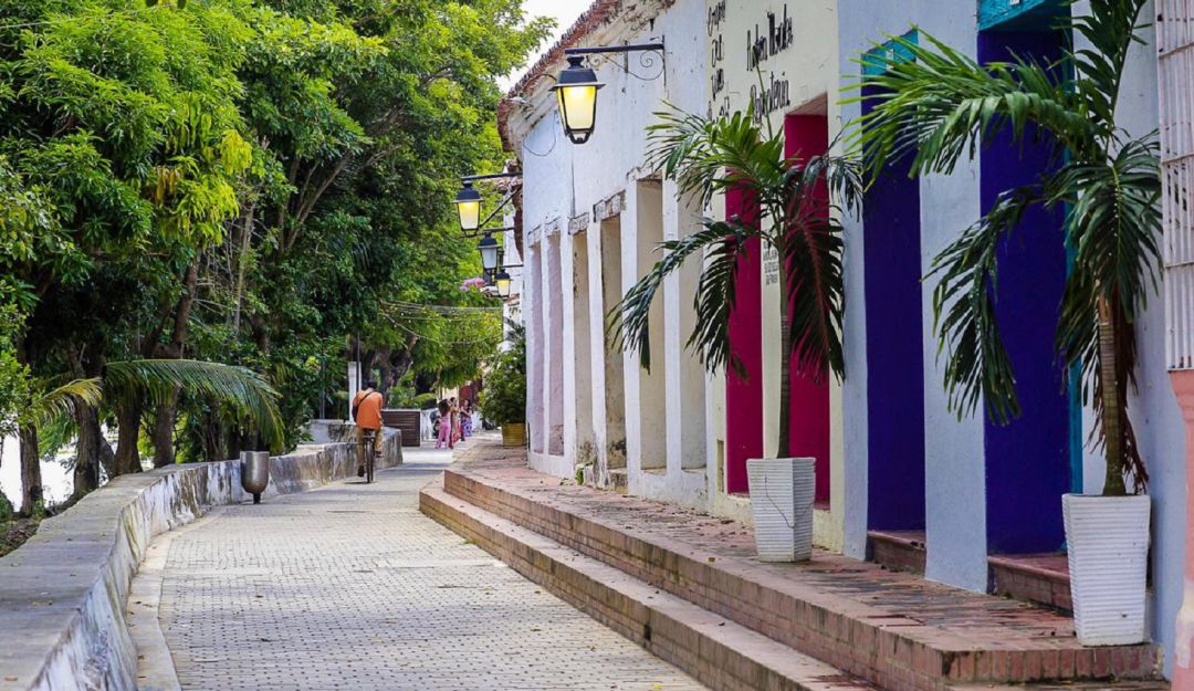 Turismo en Mompox Bolívar: La aerolínea Satena promociona a Mompox – Bolívar