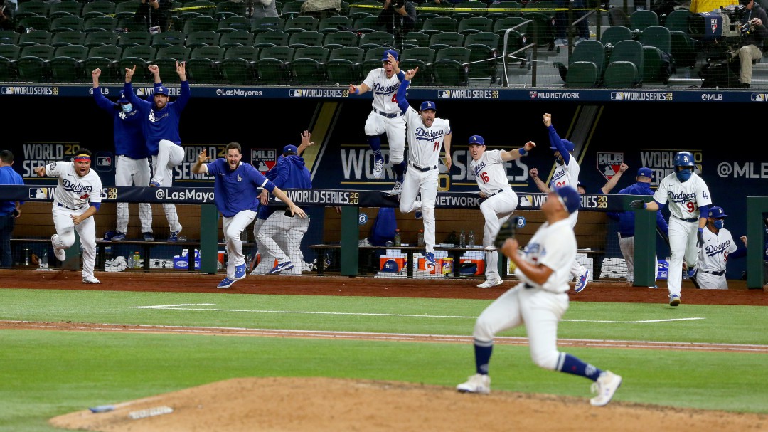 Los Dodgers ganan su séptimo título de Serie Mundial luego de 33 años
