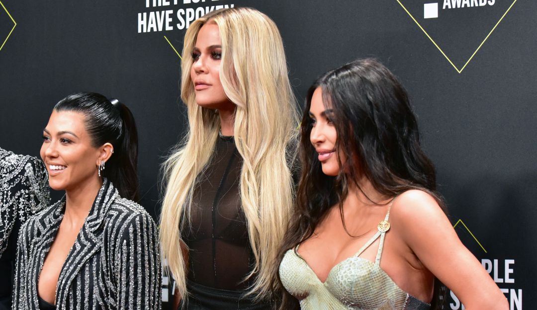 Kardashian sexy: Los cuerpazos de las hermanas Kardashian tienen ‘boquiabiertos’ a sus fans