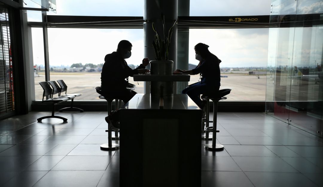 Demoras El Dorado: Demoras en operación aérea de El Dorado por falla en avión de carga