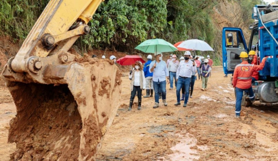 Obras en la vía La Romelia - El Pollo de Pereira: Obras en la vía La Romelia - El Pollo de Pereira no han finalizado