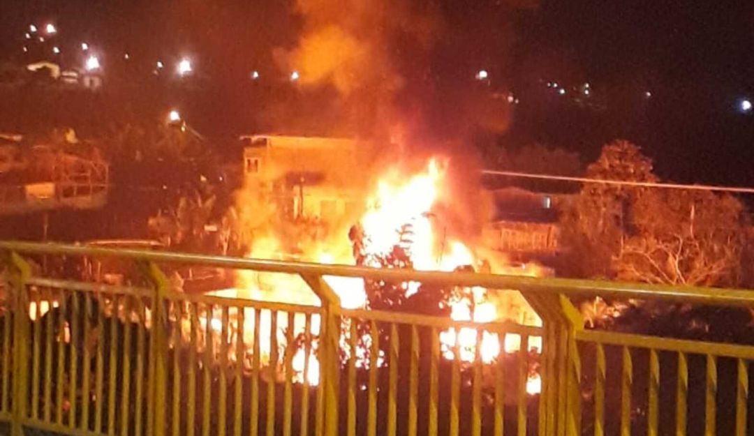 Incendio en barrio de Pereira: Incendio en Pereira dejó nueve familias damnificadas