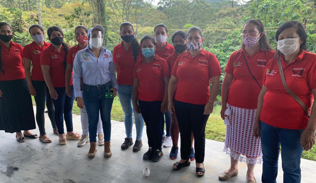 Apoyo a campesinas: Anuncian recursos para apoyar a mujeres campesinas en el Huila