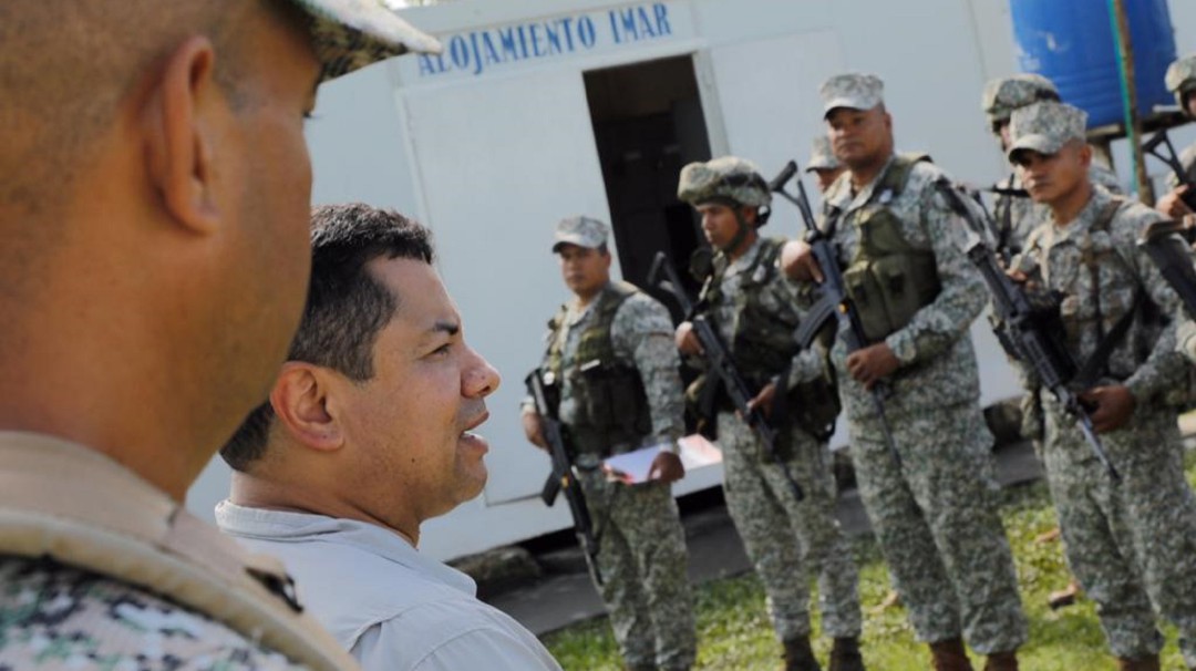 Maduro inventa falso ataque de Colombia para comprar misiles: Guarín