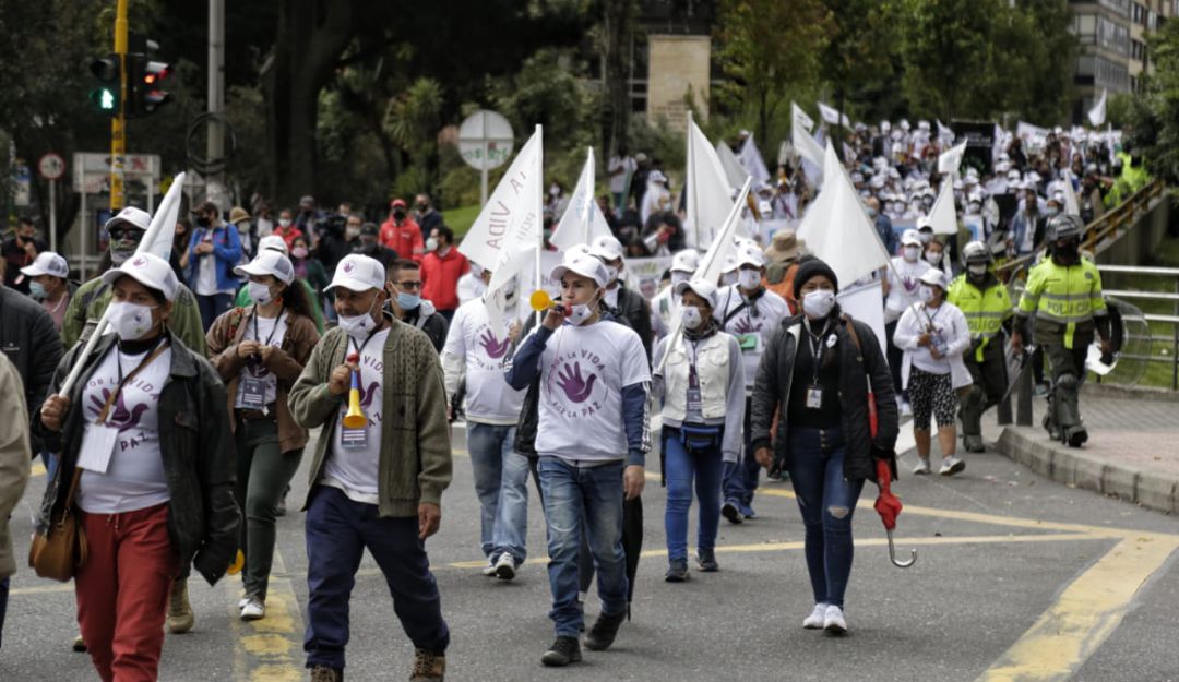 Farc en Bogotá: Peregrinación de ex combatientes FARC pasó su primera noche en Bogotá