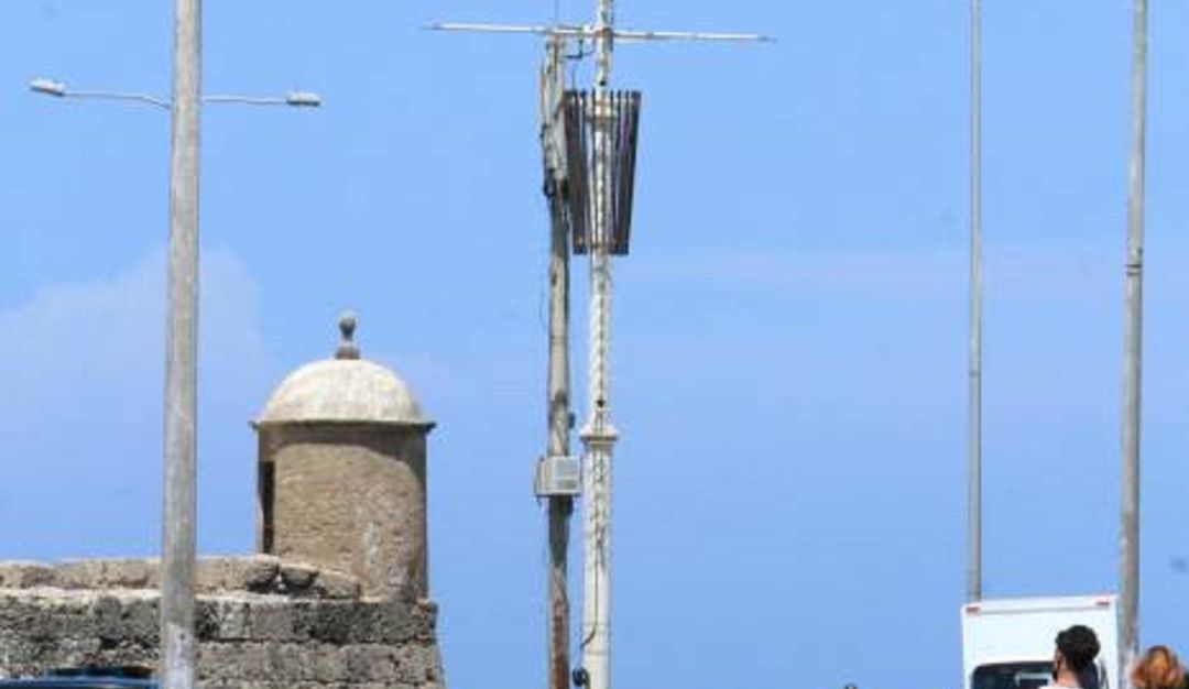 Comunicaciones en Cartagena: En Cartagena buscan anular licencias de antenas sobre la avenida Santander
