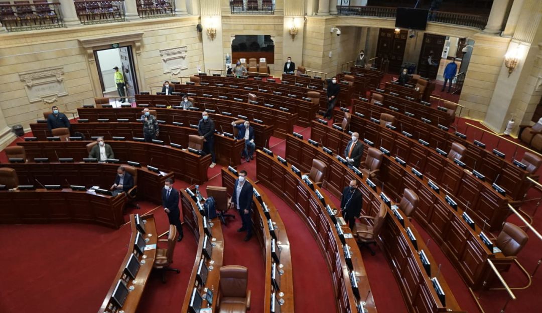 El proyecto estaba siendo discutido en segundo debate en la Plenaria de la Cámara de Representantes.