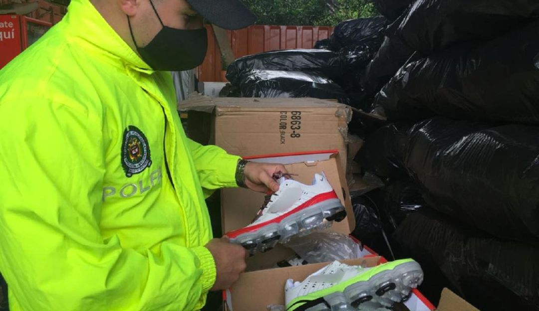 Contrabando de zapatos en Cali: Decomisan 24 mil pares de zapatos de contrabando en Cali