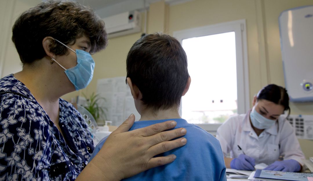 Trámite legislativo: Proyecto otorgaría licencia remunerada a familiares de pacientes terminales