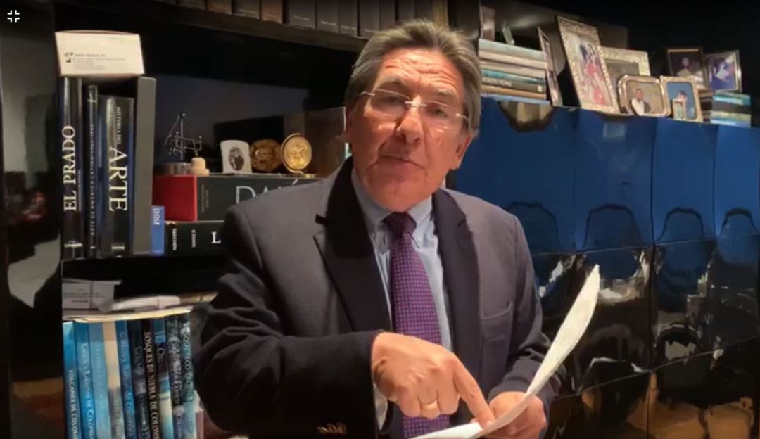 Exfiscal Néstor Humberto Martínez le responde a la JEP