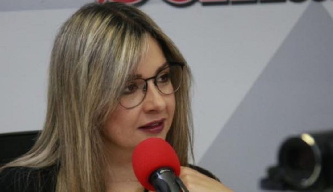 Cambios en Semana: Se va Ricardo Calderón y asume Vicky Dávila