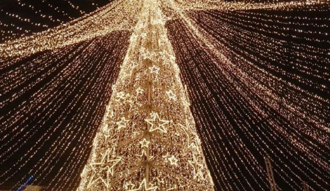 Alumbrado navideño en Cartagena: Alumbrado navideño de Cartagena costará más de 4.700 millones de pesos